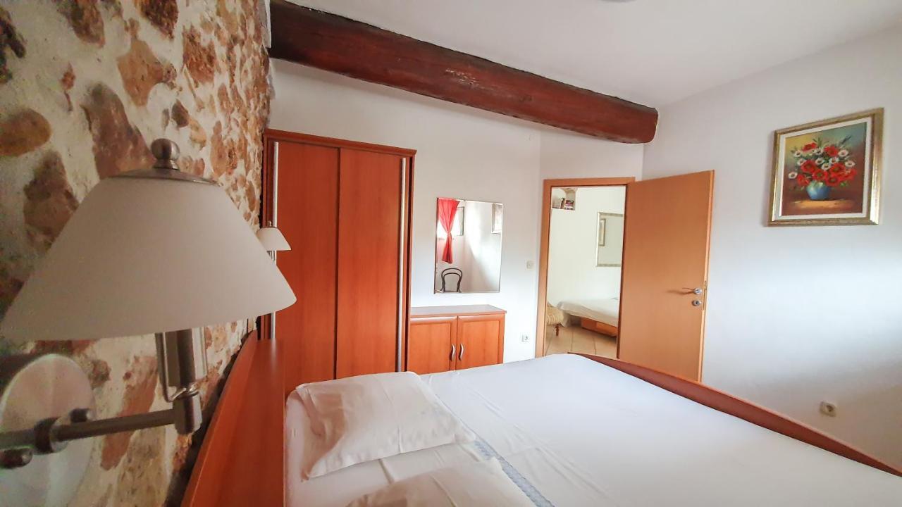 Apartments Obala Bol Dış mekan fotoğraf