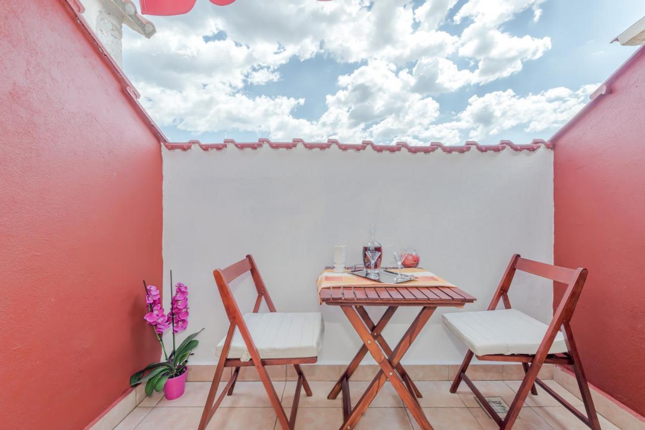Apartments Obala Bol Dış mekan fotoğraf
