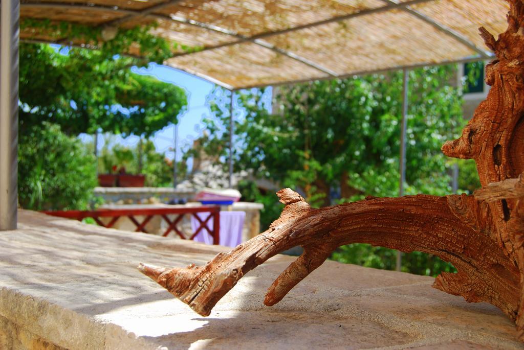 Apartments Obala Bol Dış mekan fotoğraf