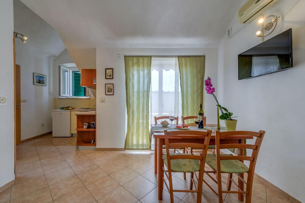 Apartments Obala Bol Dış mekan fotoğraf