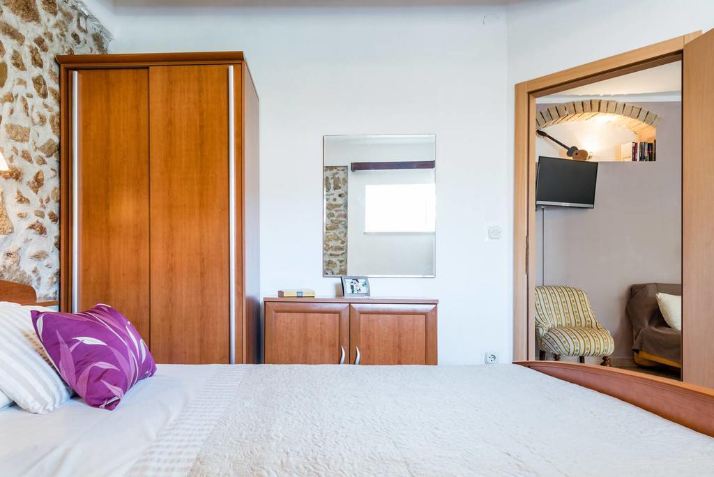 Apartments Obala Bol Dış mekan fotoğraf